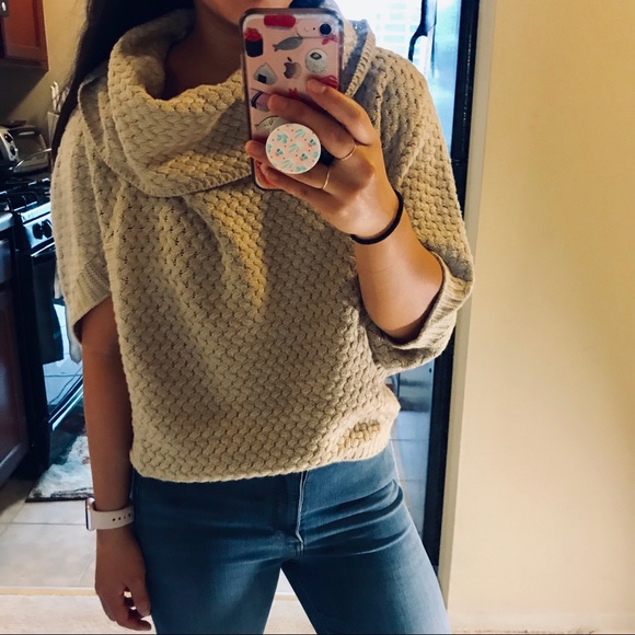 NWOT The Limited Cowl Neck Sweater - Picture 4 of 8